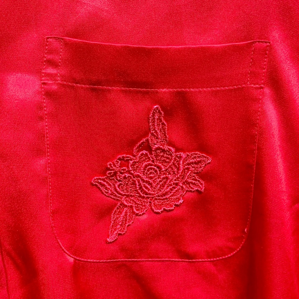 🌻Victoria's Secret Red Satin Pajama Set sz Small - Picture 6 of 14